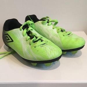 Boys Umbro soccer cleats